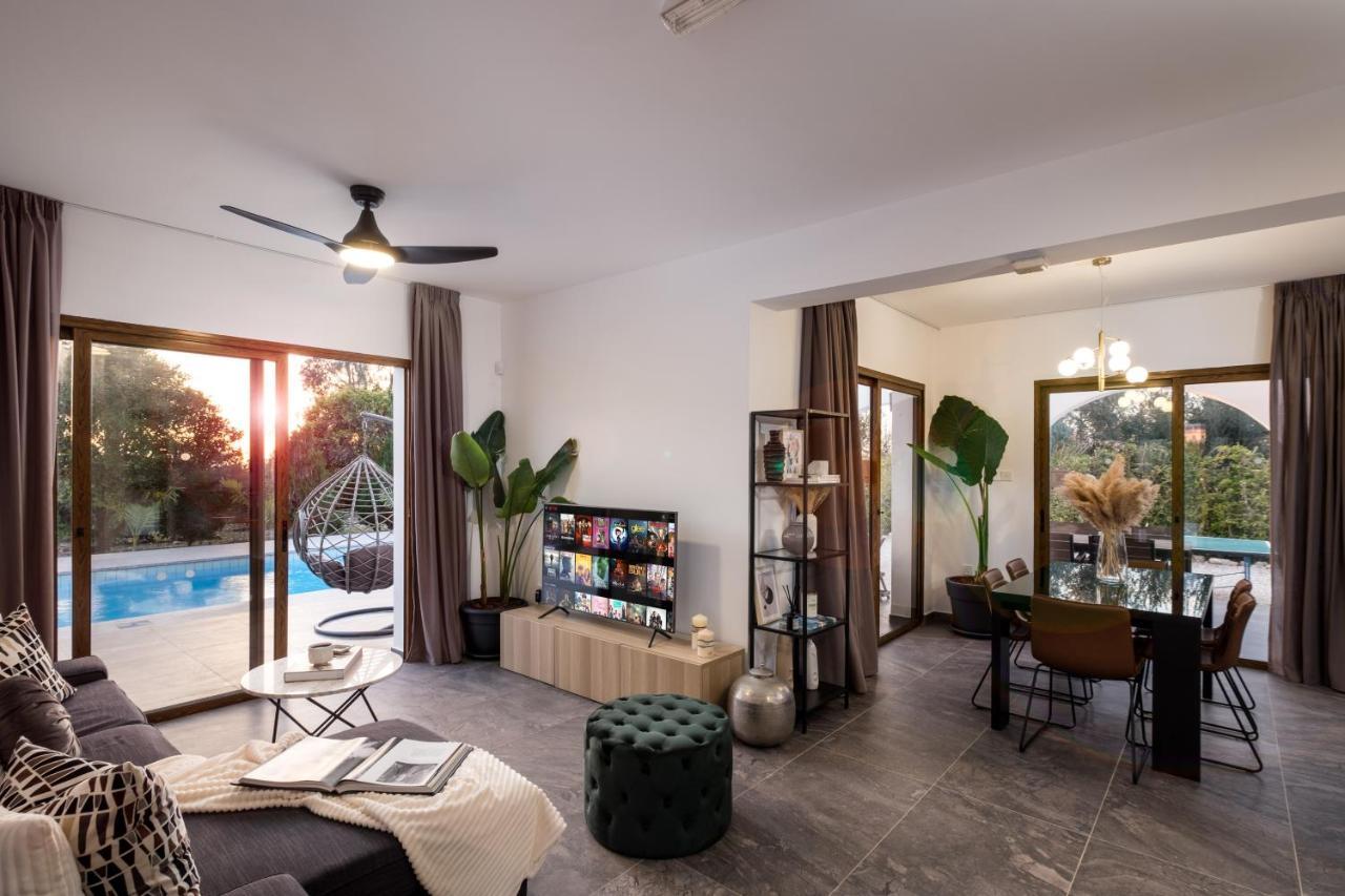 Cocoon Luxury Villa, Coral Bay, Peyia Exterior foto